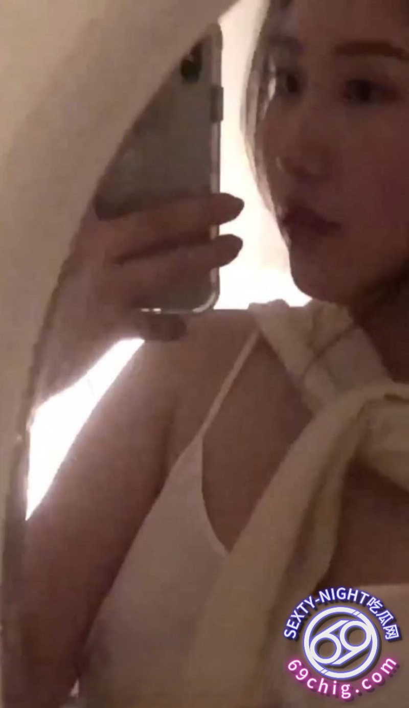 A  (4).jpg